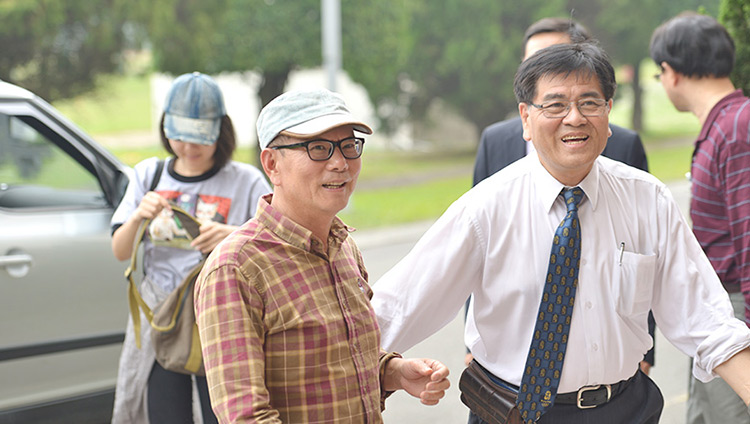 曾待過勝利營區 林朝輝捐百萬給國訓