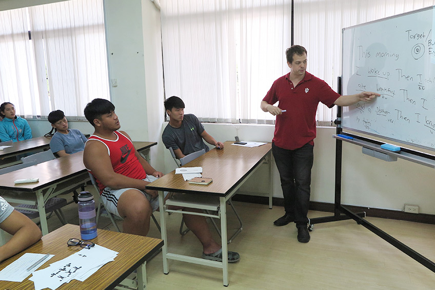 結合文藻外籍師資，國訓中心期盼能提升選手的英語能力