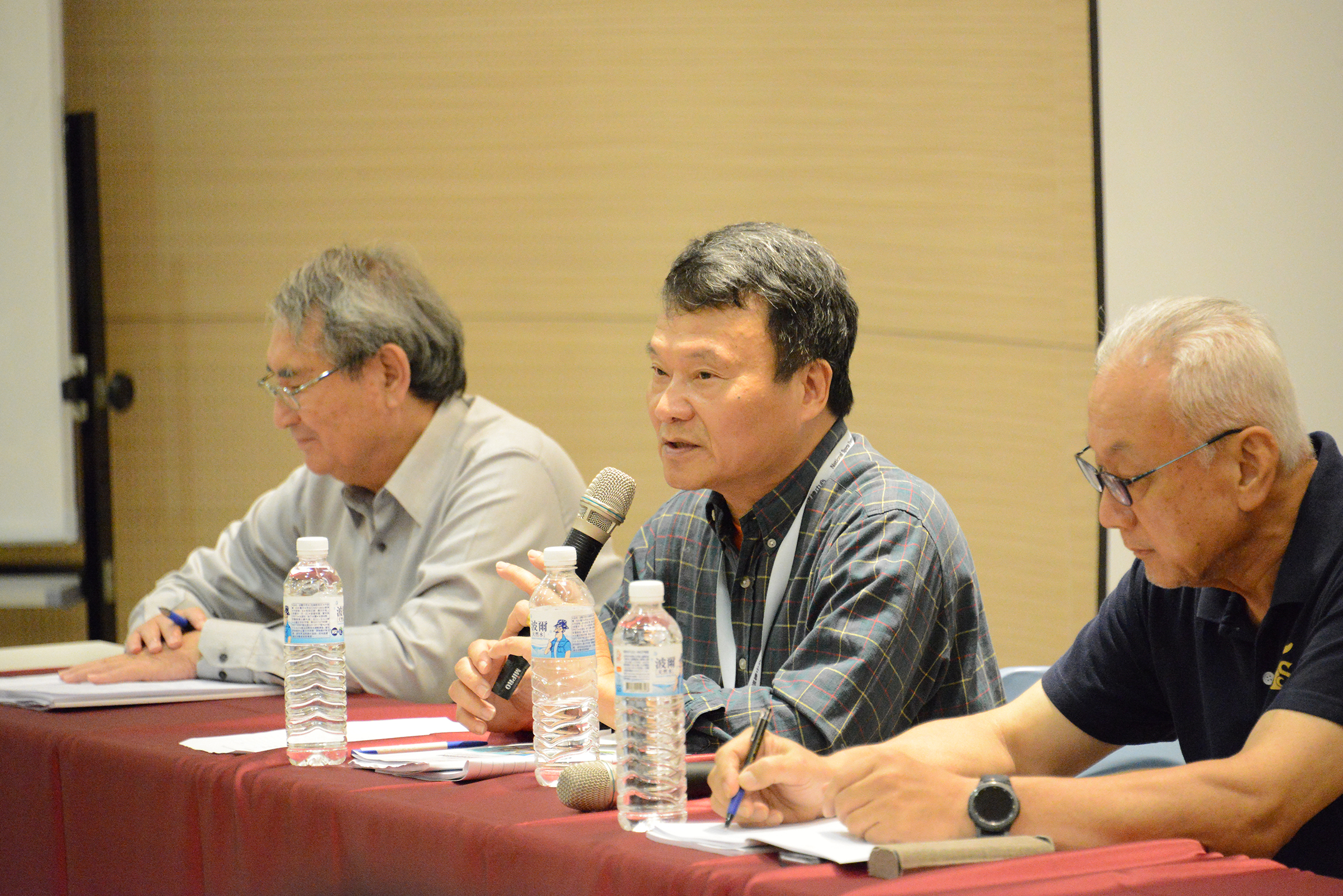 李文彬執行長、魏香明委員、蔡崇濱委員都參與了最後的座談