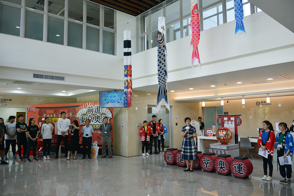 日本文化祭活動選在剛剛落成的宿舍一樓大廳舉行